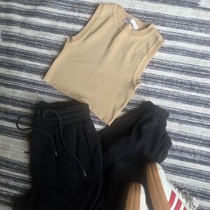Zara Beige Sleeveless Knit Top